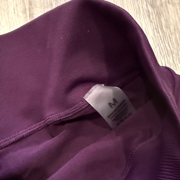 Purple short - Picture 3 of 3